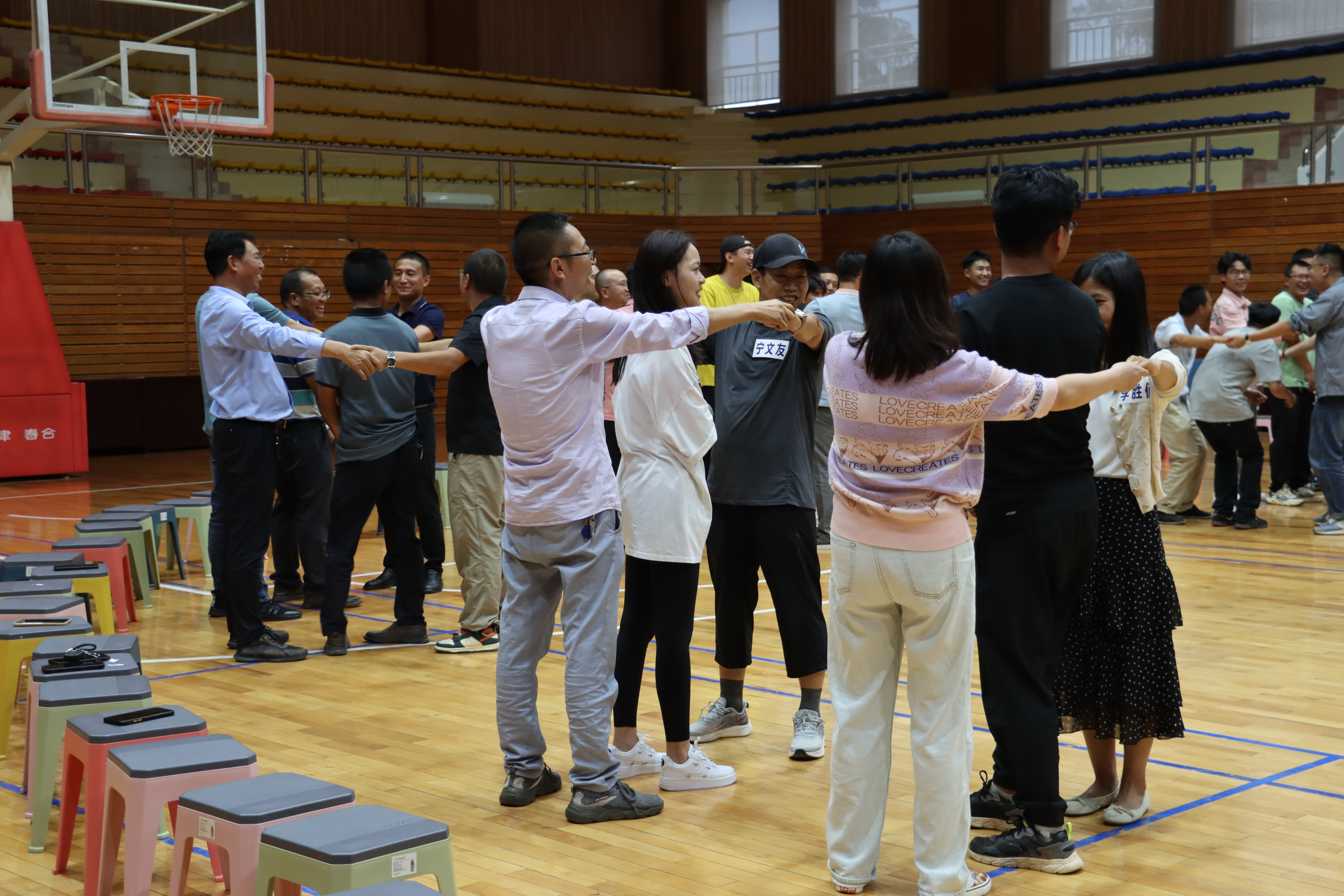 減壓賦能 聚力前行 ——盛翔公司開展“減壓賦能團(tuán)隊(duì)心理輔導(dǎo)”員工培訓(xùn)