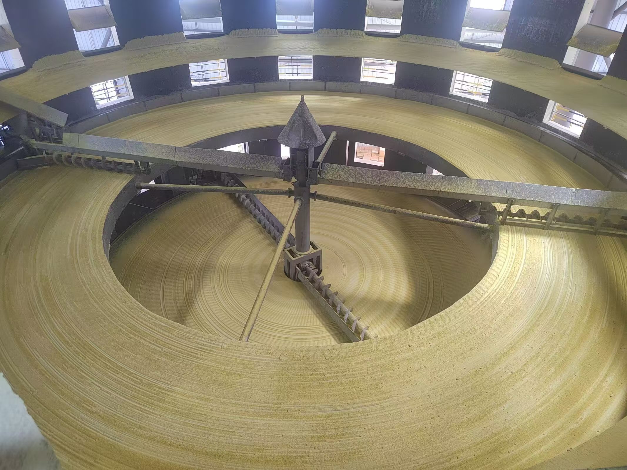 云南祥豐石化有限公司年產(chǎn)30萬(wàn)噸新型高塔復(fù)混肥項(xiàng)目正式投產(chǎn)